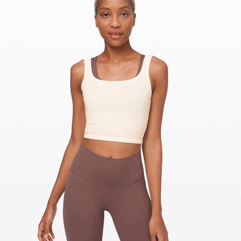 SOLD NWT lululemon held tight tank Sz 4 angel wing